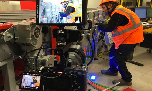 Servizi di riprese video macchinari in fabbrica aziendale